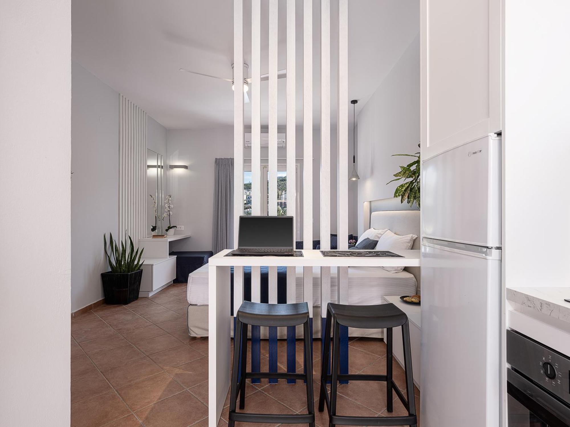 Elena Seafront Luxury Apartments Almyrida  Exterior photo