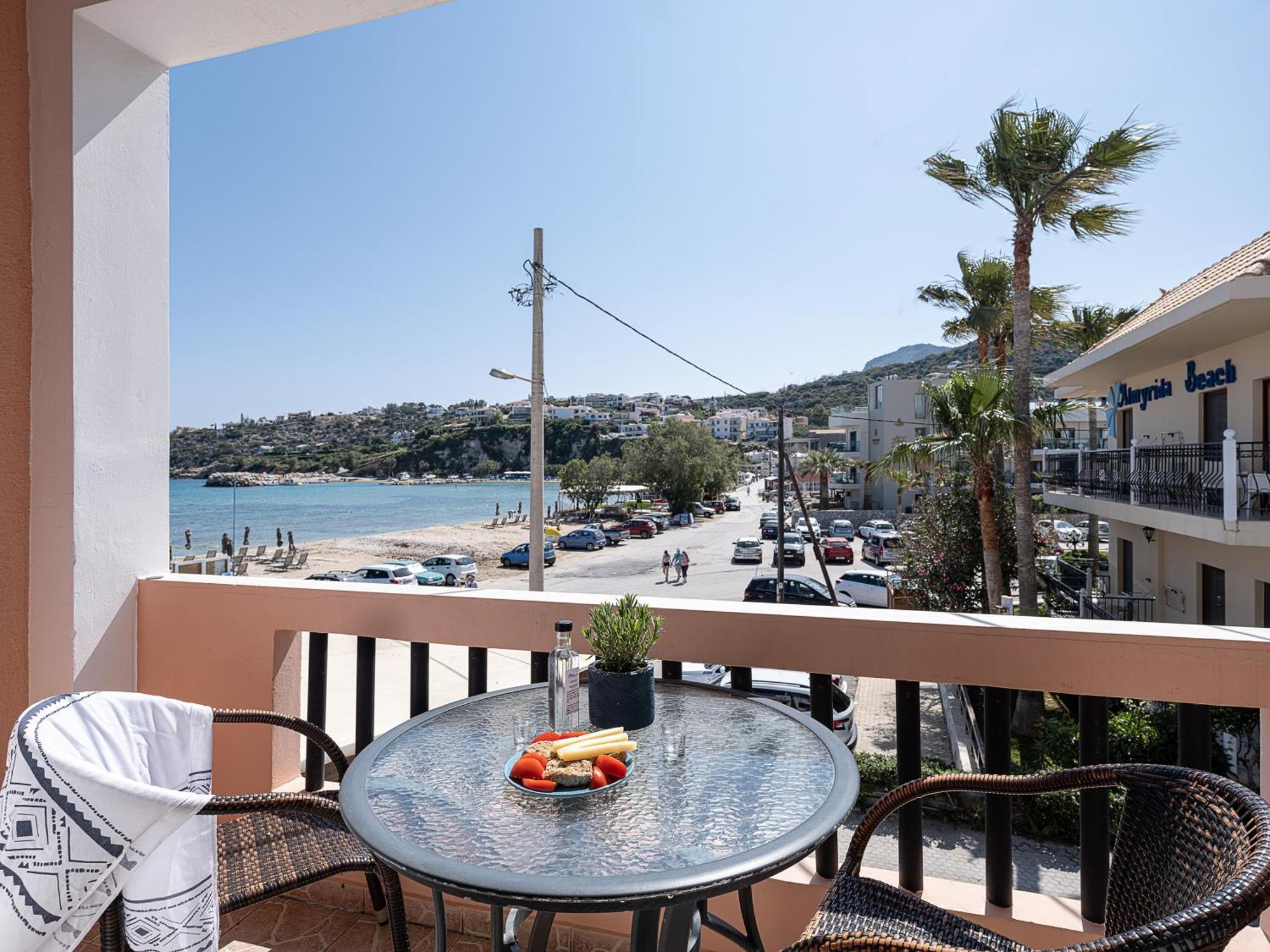 Elena Seafront Luxury Apartments Almyrida  Exterior photo