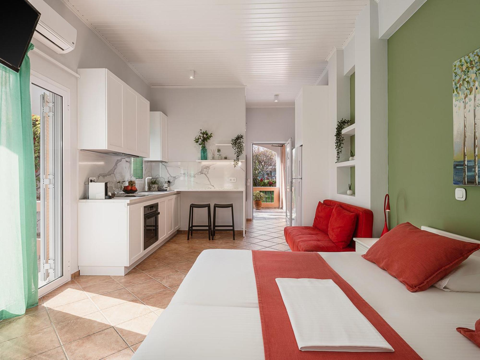 Elena Seafront Luxury Apartments Almyrida  Exterior photo