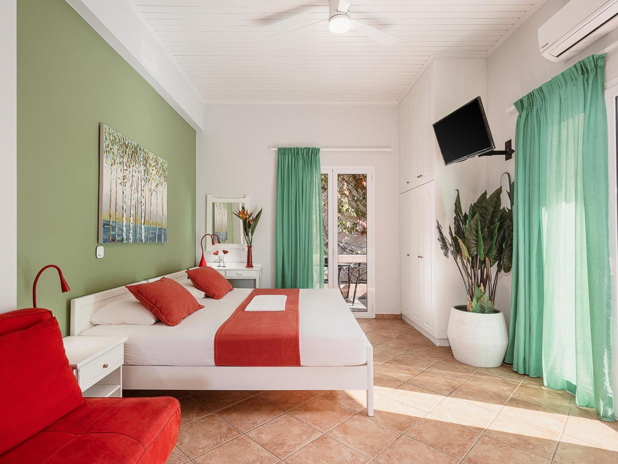 Elena Seafront Luxury Apartments Almyrida  Exterior photo